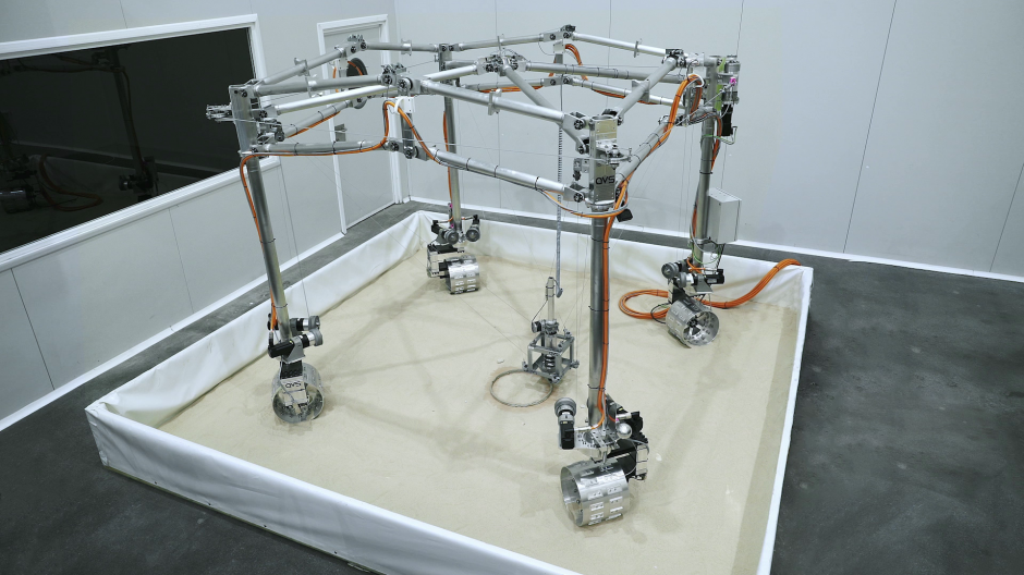 3D printing of lunar habitats
